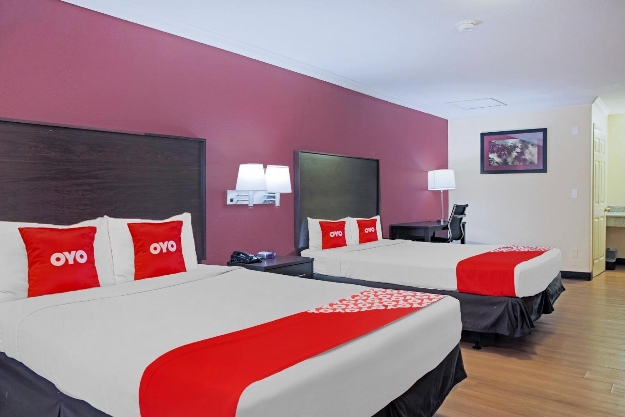 Oyo Hotel Mcallen Airport South Exterior photo