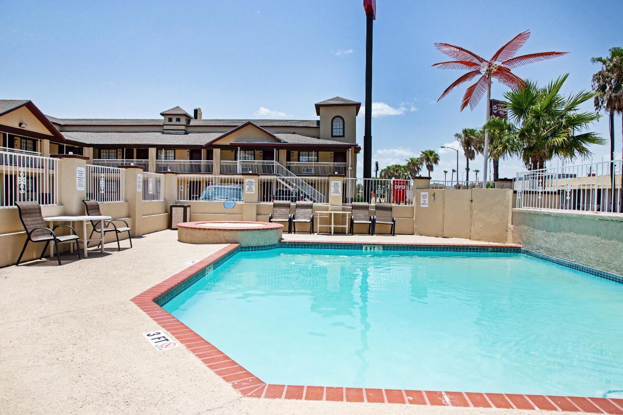 Oyo Hotel Mcallen Airport South Exterior photo
