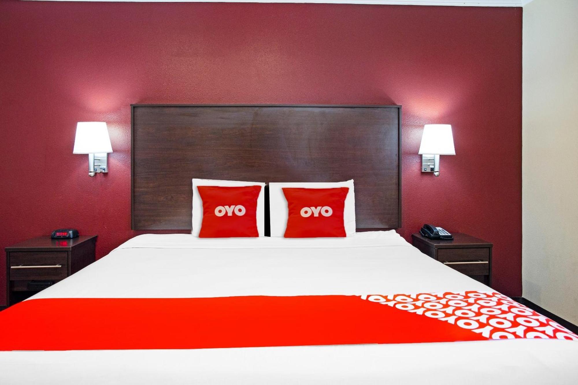Oyo Hotel Mcallen Airport South Exterior photo