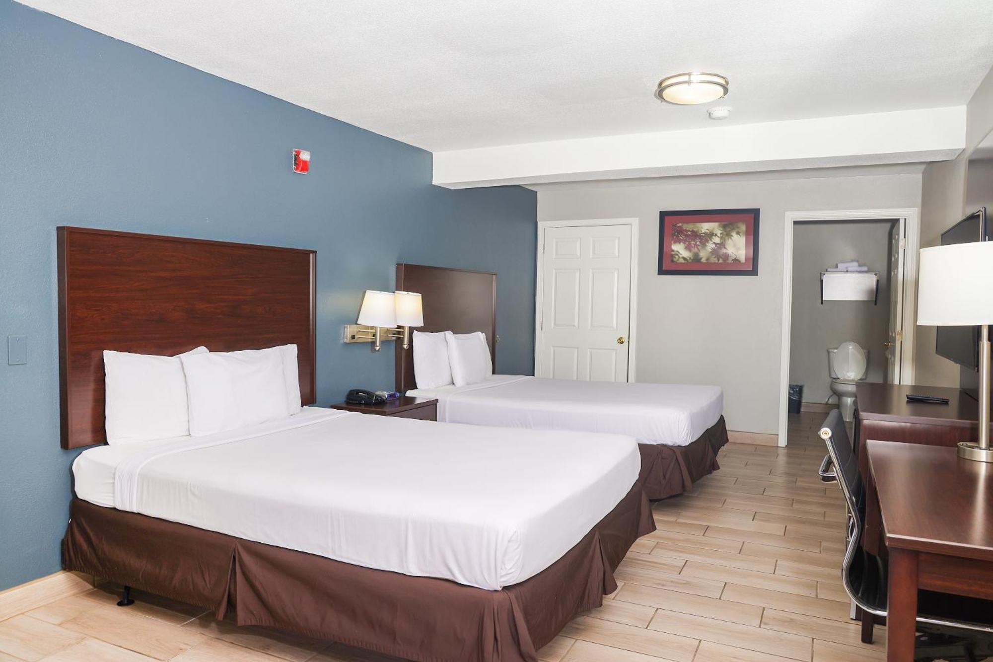 Oyo Hotel Mcallen Airport South Exterior photo