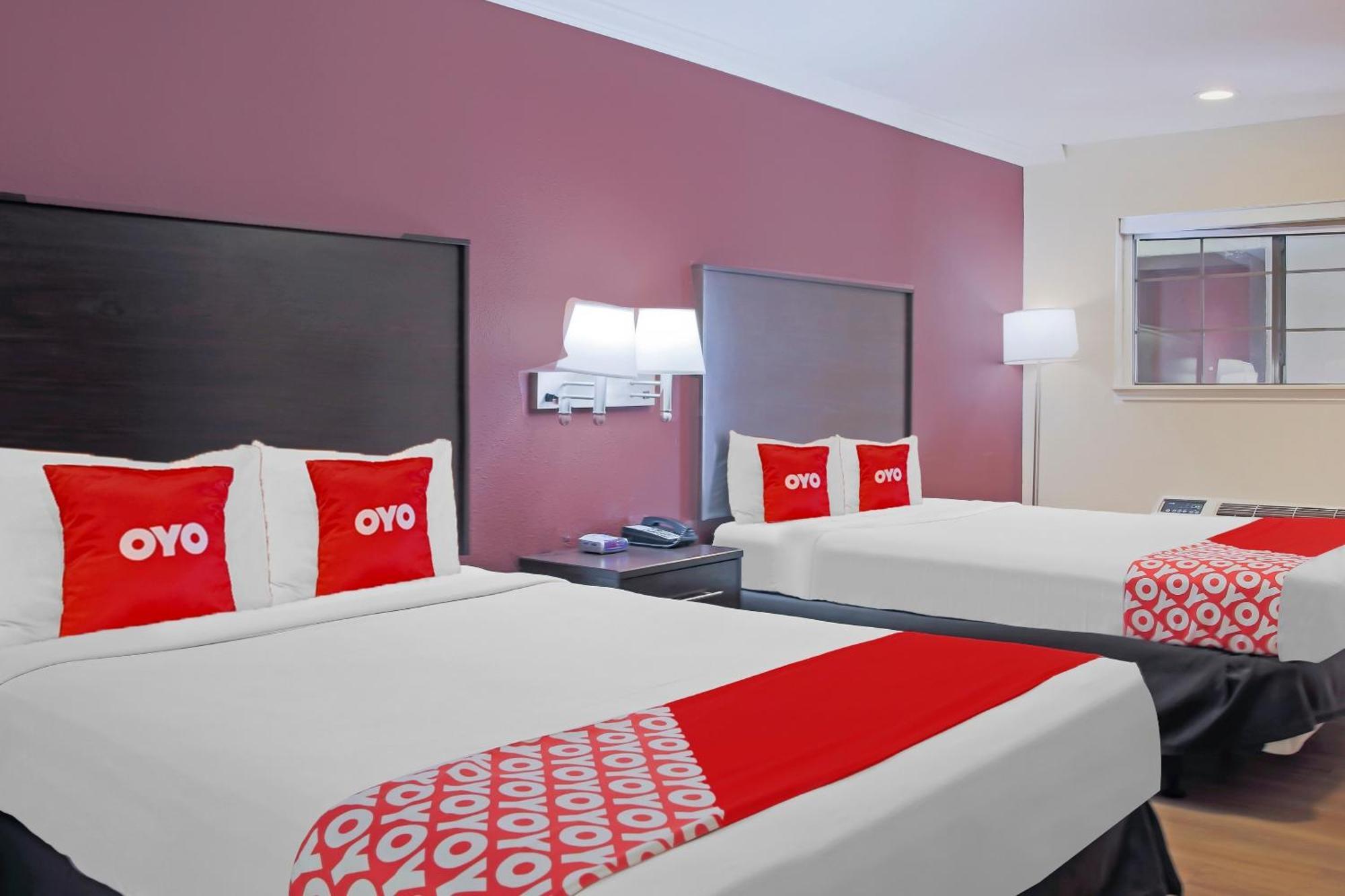 Oyo Hotel Mcallen Airport South Exterior photo