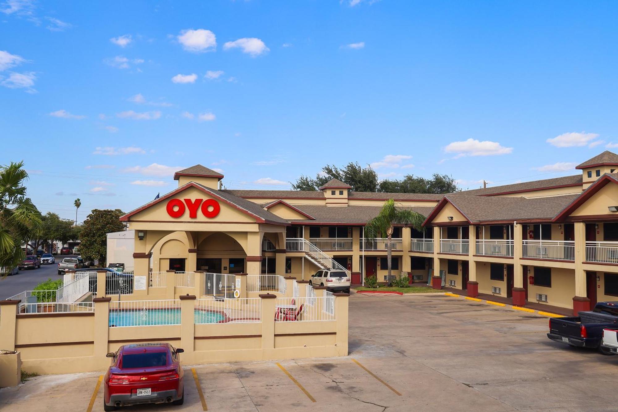 Oyo Hotel Mcallen Airport South Exterior photo